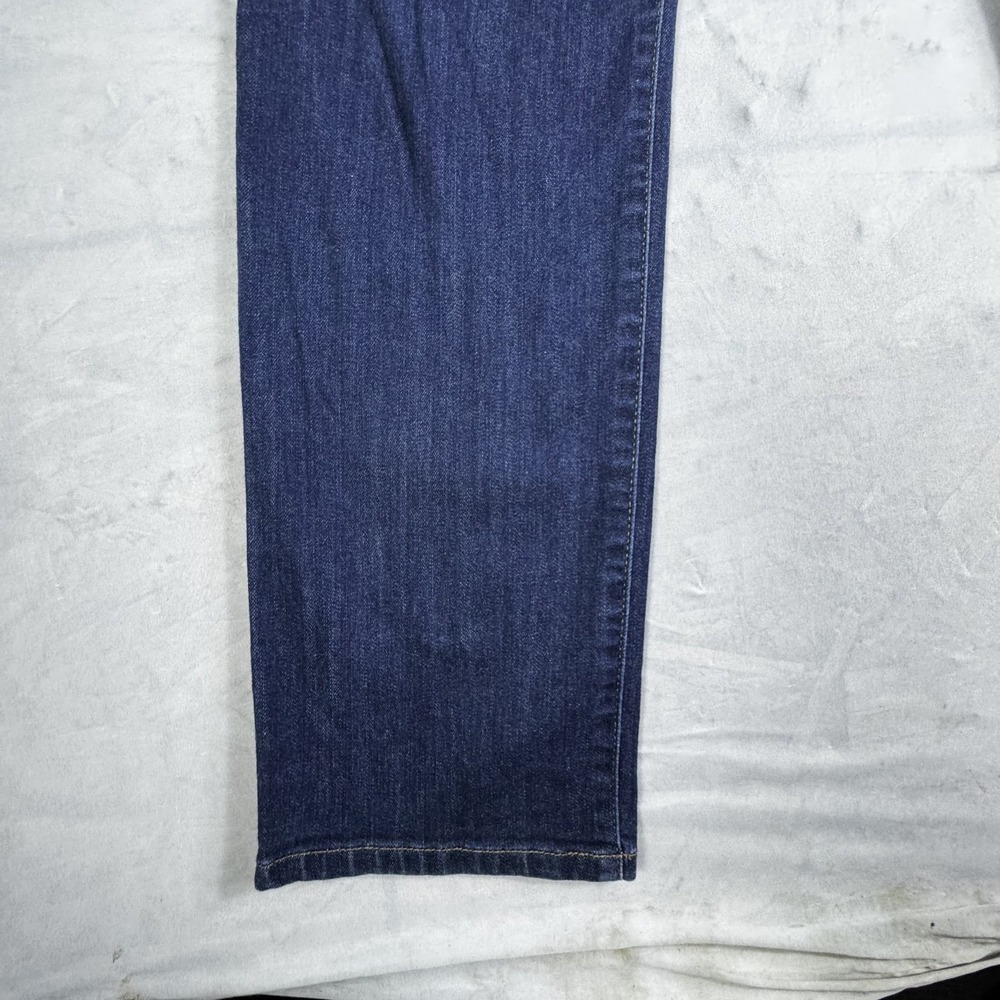 St. John's Bay Straight Leg Jeans Womens Blue Denim Mid Rise Stretch Comfort‎ 16 - Picture 14 of 16